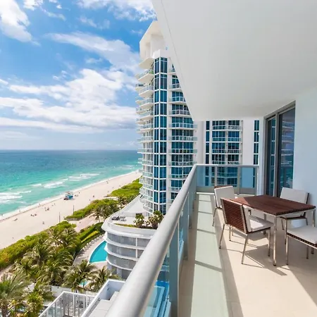 Monte Carlo Suites In Miami Beach